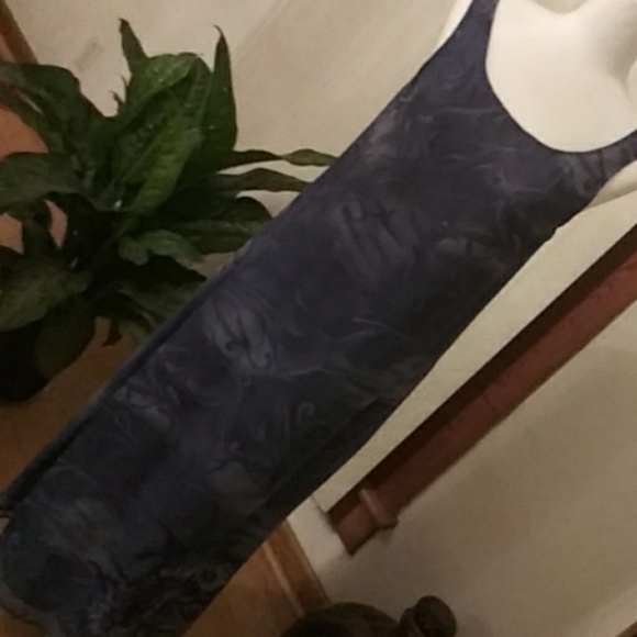 Dress - Picture 3 of 5